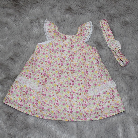 👗 3/$15 Savannah Infant dress - Picture 3 of 6
